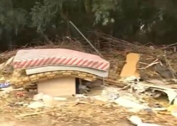 Δυτική Αχαΐα – Ρεπορτάζ στον ΣΚΑΙ η τεράστια “χωματερή” στον Άραξο – Τί βλέπουν οι τουρίστες; Όσα διαβεβαίωνε προεκλογικά ο Γρ. Αλεξόπουλος – ΦΩΤΟ, ΒΙΝΤΕΟ