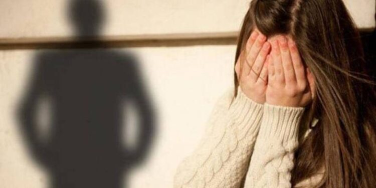 Αχαΐα: Ο γυμνασιάρχης έκανε …χειρονομίες σε μαθήτρια