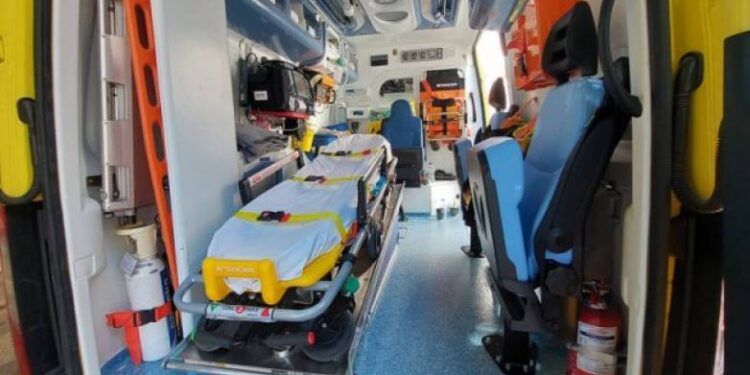 Δυτ. Ελλάδα – Νέο σοβαρό τροχαίο: Διασωληνωμένος 21χρονος, τον βρήκε απορριμματοφόρο