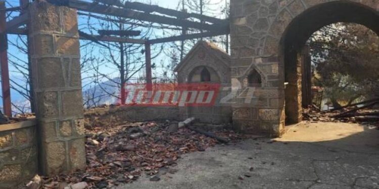 Κορινθία: Βόρεια των Τρικάλων η μεγάλη φωτιά – Στη μάχη πάνω από 400 πυροσβέστες και 23 εναέρια μέσα (ΦΩΤΟ & ΒΙΝΤΕΟ)