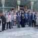 Μπονάνος: Έτοιμος με το ροζ μπλουζάκι μέσα από το σακάκι!