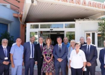 Επίσκεψη του Υπουργού Υγείας Άδωνι Γεωργιάδη στο ΠΓΝΠ και στο Καραμανδάνειο – Οι δηλώσεις του
