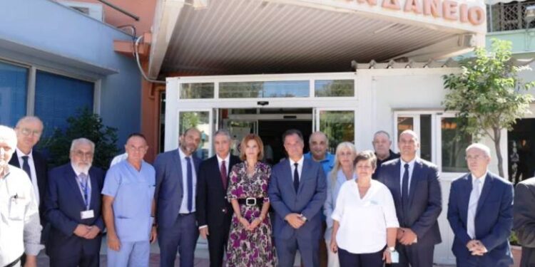 Επίσκεψη του Υπουργού Υγείας Άδωνι Γεωργιάδη στο ΠΓΝΠ και στο Καραμανδάνειο – Οι δηλώσεις του