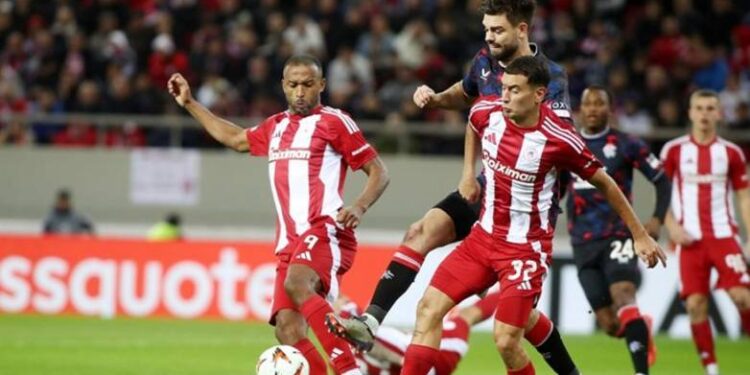 Πλήρωσε ένα λάθος του και πέταξε δύο βαθμούς ο Ολυμπιακός!