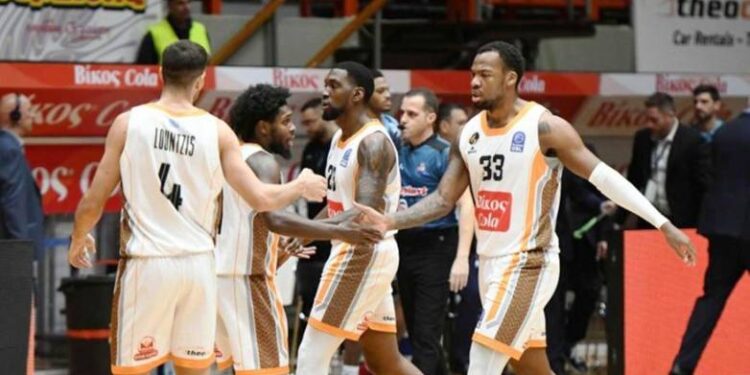 Έμεινε αήττητος στην έδρα του και βύθισε τον Κολοσσό ο Προμηθέας