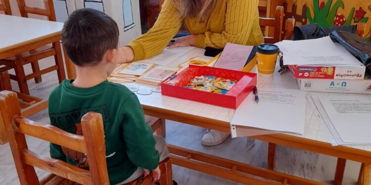 Ροδία Καραμπελιά: Δωρεάν λογοθεραπευτικές αξιολογήσεις στα παιδιά του Δημοτικού παιδικού σταθμού της Κάτω Αχαΐας