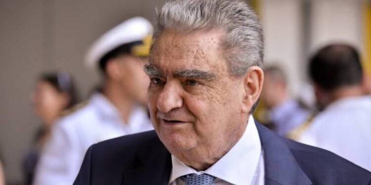 Πέθανε ο Βαρδής Βαρδινογιάννης