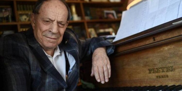 Πέθανε ο Σαρλ Ντιμόν, συνθέτης του τραγουδιού “Non, je ne regrette rien”