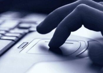 Πάτρα: “Δώσε μου τα λεφτά σου και θα σε παντρευτώ” – Πώς μια 58χρονη έχασε 13.000 για τον… άγνωστο έρωτά της!