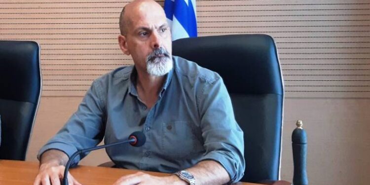 Δυτική Αχαΐα: Απινιδωτή στην Κοινότητα Μαζαρακίου παρέδωσε ο Αναπληρωτής Περιφερειάρχης Χ. Μπονάνος