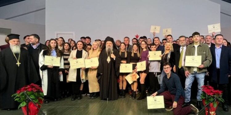 Ο Δήμος Δυτικής Αχαΐας βράβευσε τους εισαχθέντες μαθητές στην Τριτοβάθμια Εκπαίδευση