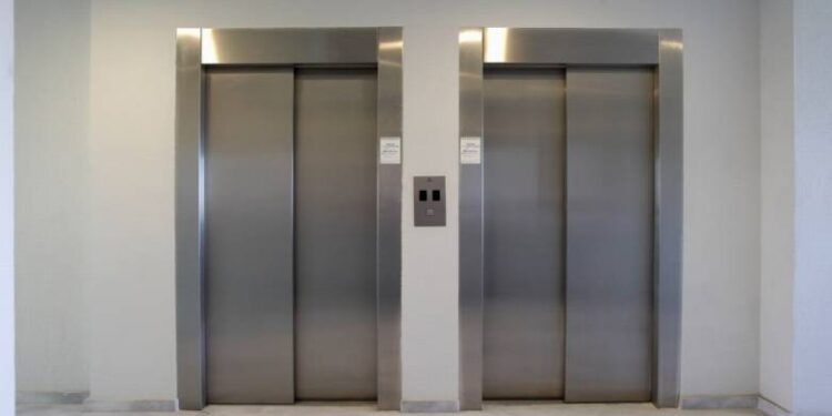 Παράταση για την αντικατάσταση ασανσέρ – Ανάσα για ιδιοκτήτες και διαχειριστές
