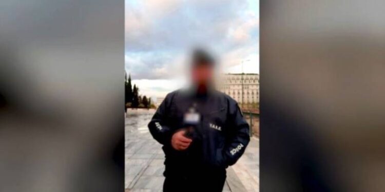 Για ξέπλυμα βρώμικου χρήματος ελέγχεται ο 45χρονος αστυνομικός της Βουλής με εντολή Βουρλιώτη