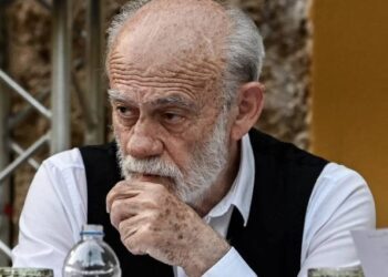 Κώστας Χαρδαβέλλας: «Ο χάρος ανακάλεσε τον πιο νέο από εμάς» – Τι είπε ο Γιώργος Λιάνης