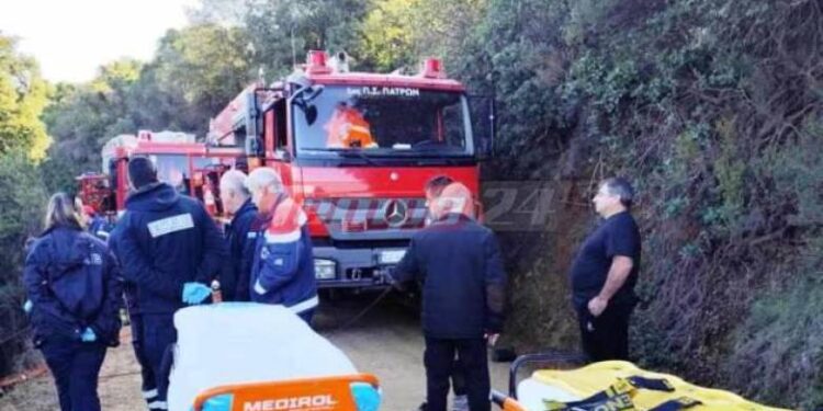Πάτρα: Αυτοκίνητο έπεσε σε πλαγιά στα Βραχνέικα – Δύο άτομα απεγκλώβισε η Πυροσβεστική, μεταφέρθηκαν στο νοσοκομείο (ΦΩΤΟ)