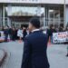Ως δημοκρατικά εκλεγμένος Υπουργός, ποτέ δεν θα πάω από την πίσω πόρτα