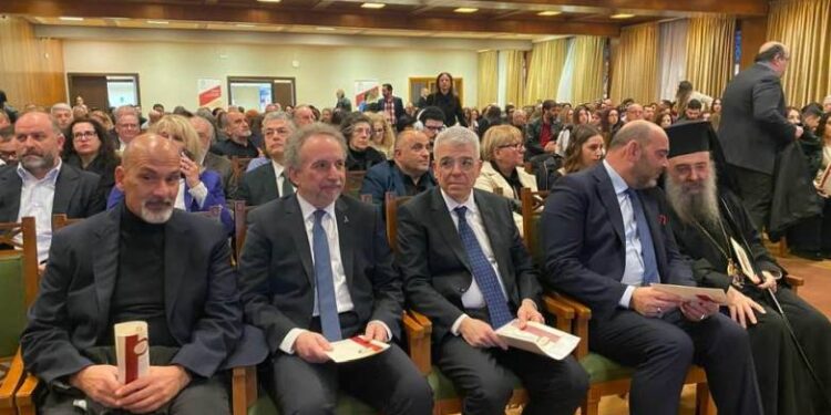 Πσιτ! Γιατί ο Χαράλαμπος Μπονάνος βρέθηκε στο Πανεπιστήμιο
