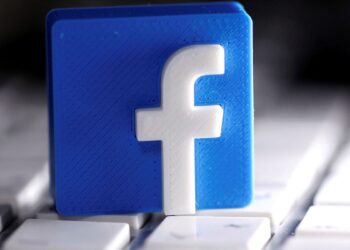 Πσιτ! Τί έγραψε στο facebook;