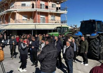 Αγροτικά μπλόκα: Τα τρακτέρ βγαίνουν από σήμερα στους δρόμους – Μηχανοκίνητο συλλαλητήριο στη Δυτ. Ελλάδα