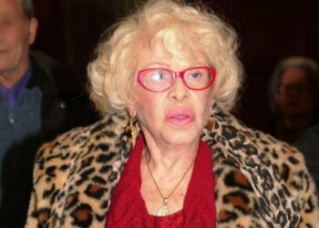 Καίτη Γκρέυ: Σε λαϊκό προσκύνημα η σορός της – Πότε και πού θα γίνει η κηδεία της