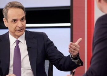 Μητσοτάκης για Τέμπη: Η κ. Καρυστιανού έχασε το παιδί της, σκύβω το κεφάλι – Απορρίπτω την κατηγορία για συγκάλυψη
