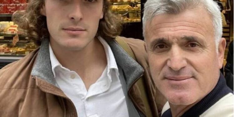 Τσιτσιπάς για λήξη συνεργασίας με τον πατέρα του: Πιστεύω πως είναι ακόμα πληγωμένος