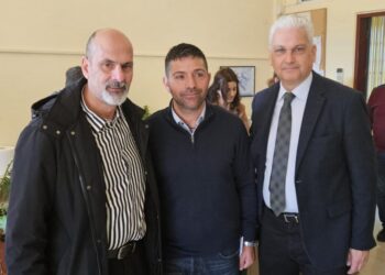 Μπονάνος – Ζαΐμης: Αυτόματος Εξωτερικός Απινιδωτής στα Λουσικά