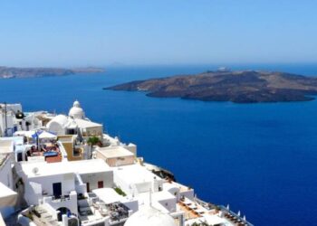 Σεισμοί στη Σαντορίνη: Ισχυρή δόνηση 4,8 Ρίχτερ ανοιχτά της Ανάφης
