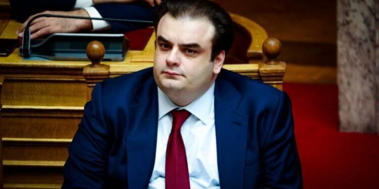 Πιερρακάκης: Ο κ. Ανδρουλάκης επιχειρεί να δυσφημίσει όποιον θέλει να επενδύσει στη χώρα
