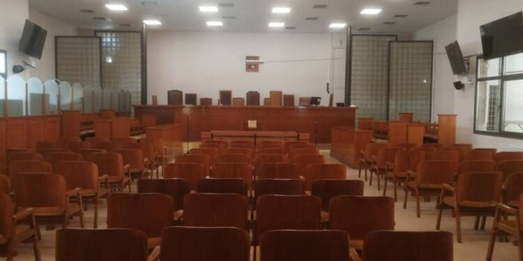 Κάθειρξη 11 ετών για τον 52χρονο που περιέλουσε με βενζίνη την πρώην σύζυγό του