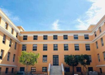 Δημοσκόπηση: Αρνητική εικόνα των πολιτών για δημοτικές αρχές Πάτρας, Μεσολογγίου, Πύργου