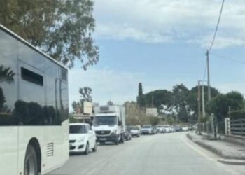 Κυκλοφοριακό χάος και σήμερα στην παλαιά εθνική Πατρών-Πύργου, λόγω έργων