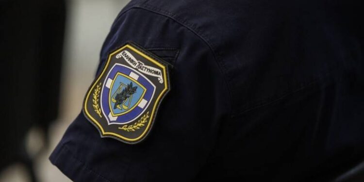 Σε τηλεπαιχνίδι γνωριμιών είχε πάρει μέρος ο 32χρονος που υποδυόταν τον αστυνομικό