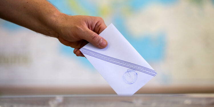 Πσιτ! Ξεκίνησαν οι μυστικές συναντήσεις για τις επόμενες εκλογές…