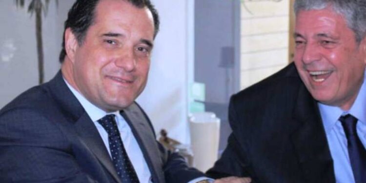 Το “ευχαριστώ” Γεωργιάδη στους Πατρινούς “Αδωνίστας” και οι ευχές για την παραμονή του στο Υπουργείο Υγείας! (ΦΩΤΟ)