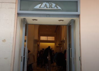 Πάτρα: Γιατί οι εργαζόμενοι στον Zara βάζουν “λουκέτο” αύριο στο κατάστημα