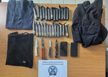 Δυτική Αχαΐα: Βρήκαν ποιοι έβαλαν εκρηκτικό μηχανισμό σε τοπική επιχείρηση – Δύο συλλήψεις