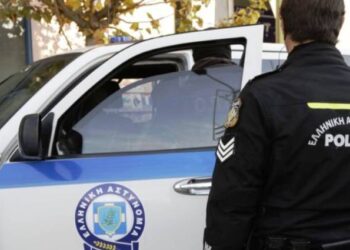 Κάτω Αχαΐα: Οι αστυνομικοί πήγαν για σύσταση και δέχθηκαν άγρια επίθεση από ομάδα ατόμων – Επεισοδιακές συλλήψεις