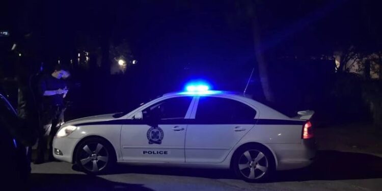 Νύχτα τρόμου για επιχειρηματία και τη σύζυγό του – Ένοπλοι εισέβαλαν στη βίλα τους