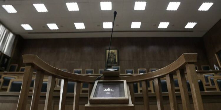 Δικηγόροι Πάτρας: Καθολική αποχή τη Δευτέρα 7 Απριλίου