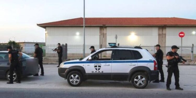 Πάτρα: “Αγκάθι” η έλλειψη οχημάτων σε μάχιμες υπηρεσίες της ΕΛ.ΑΣ – Τι συμβαίνει