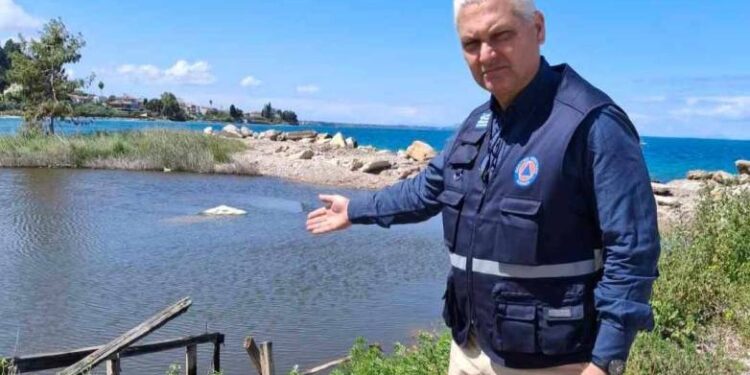 Πσιτ! Μετά τις αλυκές, θα “σώσει” και το λιμανάκι στα Τσουκαλέικα