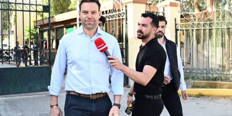 Κασσελάκης: Καταδικάστηκε για το πόθεν έσχες σε φυλάκιση 30 μηνών με αναστολή και πρόστιμο 50.000 ευρώ