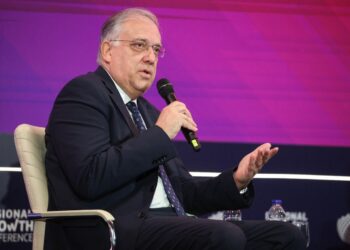 Πάτρα: “Μπάζουν” διαχρονικά οι υπουργικές δεσμεύσεις του Τ. Θεοδωρικάκου στην πόλη – Από το νέο Αστυνομικό Μέγαρο μέχρι την κρουαζιέρα…