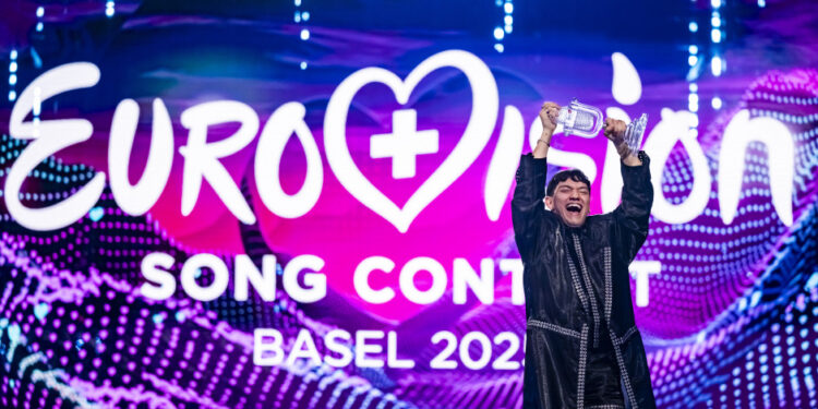 Eurovision: Ποιος είναι ο JJ που χάρισε τη νίκη στην Αυστρία