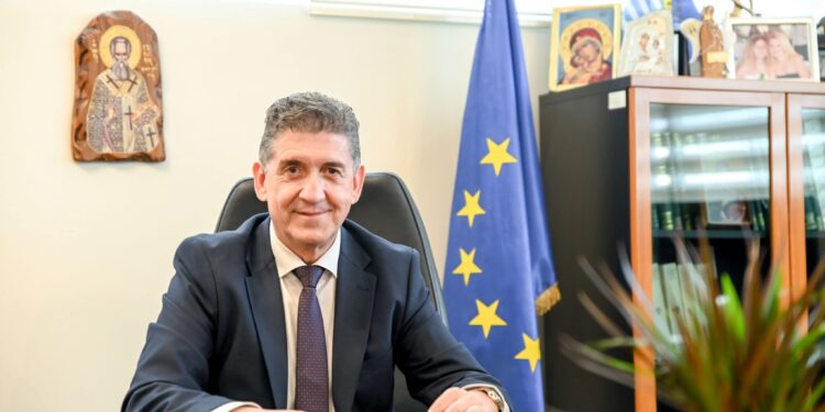 Δυτική Αχαΐα: “Μπλόκο” στη συνεδρίαση του δημοτικού συμβουλίου από την μείζονα αντιπολίτευση – Η αντίδραση Αλεξόπουλου “Δεν υποκύπτουμε σε εκβιασμούς”