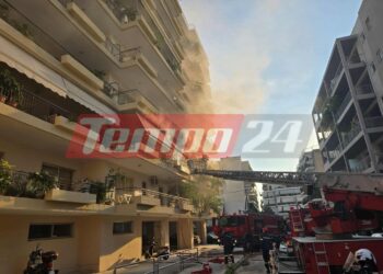 Τραγωδία στην Πάτρα: Φωτιά σε διαμέρισμα στην Κορυτσάς, εντοπίστηκε απανθρακωμένη γυναίκα (ΦΩΤΟ – ΒΙΝΤΕΟ)