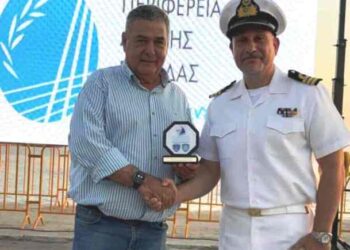 Το Πολεμικό Ναυτικό αναγνώρισε την προσφορά της Περιφέρειας στην αναβίωση της Ναυτικής Εβδομάδας μέσω του Τάκη Αντωνόπουλου