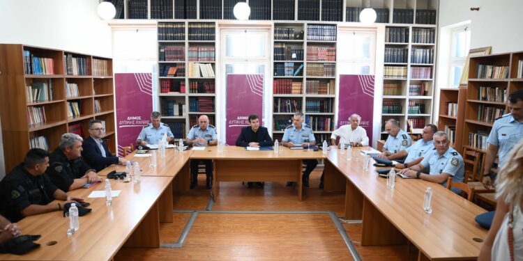 Δυτική Αχαΐα: Μόνιμη Ομάδα Πρόληψης και Καταστολής Εγκλήματος (ΟΠΚΕ) και δύο ομάδες ΔΙ.ΑΣ. – Η διαβεβαίωση Χρυσοχοΐδη στον Αλεξόπουλο – ΦΩΤΟ
