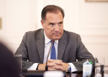 Μεταμόσχευση ήπατος στον 15χρονο – Γεωργιάδης: Η ΜΕΘ Παίδων του ΠΓΝΠ και ο Α. Ηλιάδης έδωσαν την ψυχή τους για να σωθεί το παιδί